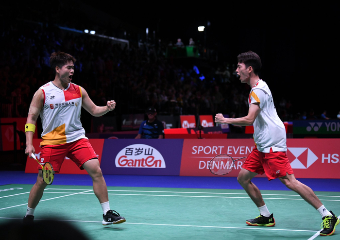 不同的是 不同的是