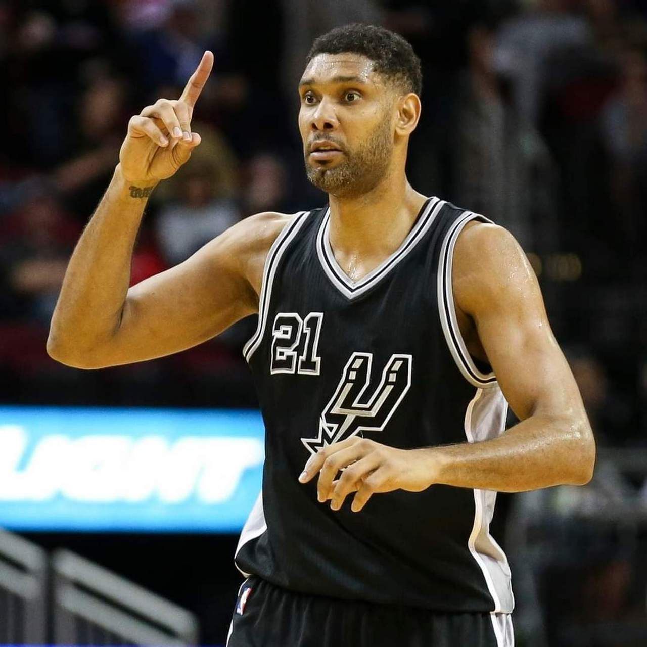 马查多的强 马查多的强